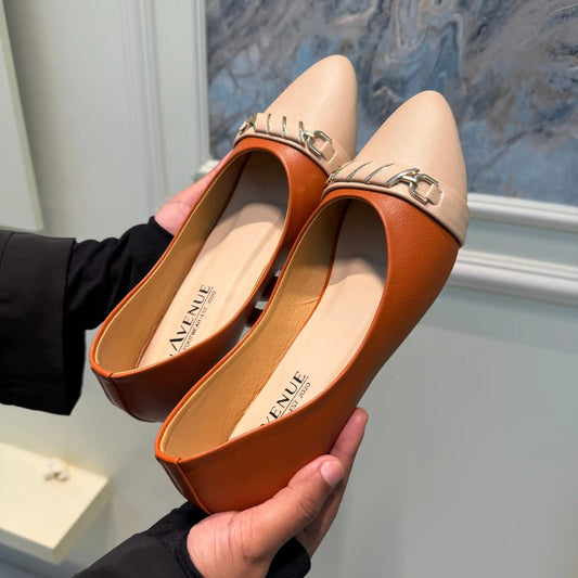 The Perfect Blend of Comfort and Style: Avenue Two-Tone Flats 202601