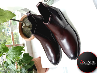 Avenue Premium Leather Chelsea Boots